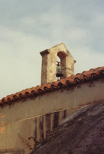 crete12.jpg (68181 bytes)