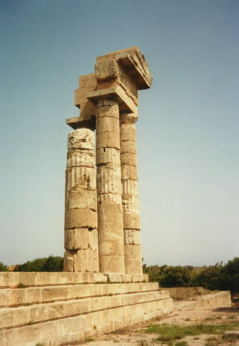 rhodes04.jpg (66912 bytes)