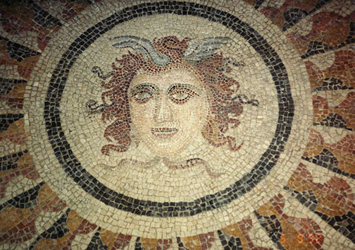 rhodes06.jpg (114065 bytes)