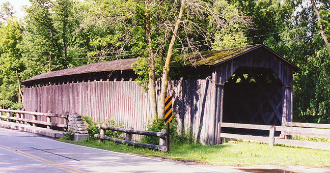 covered bridge at the Town of Cedarburg