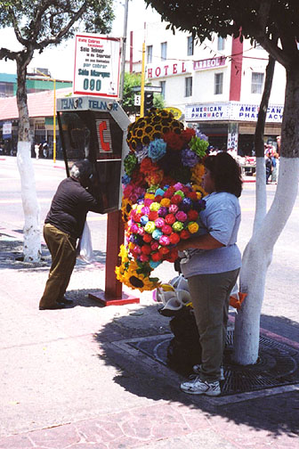 mexican paper flowers how to. selling paper flowers