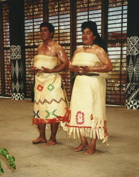 costumes tonga tongan traditional native costume culture national carving tapa wisconsin sheboygan pacific flute nose